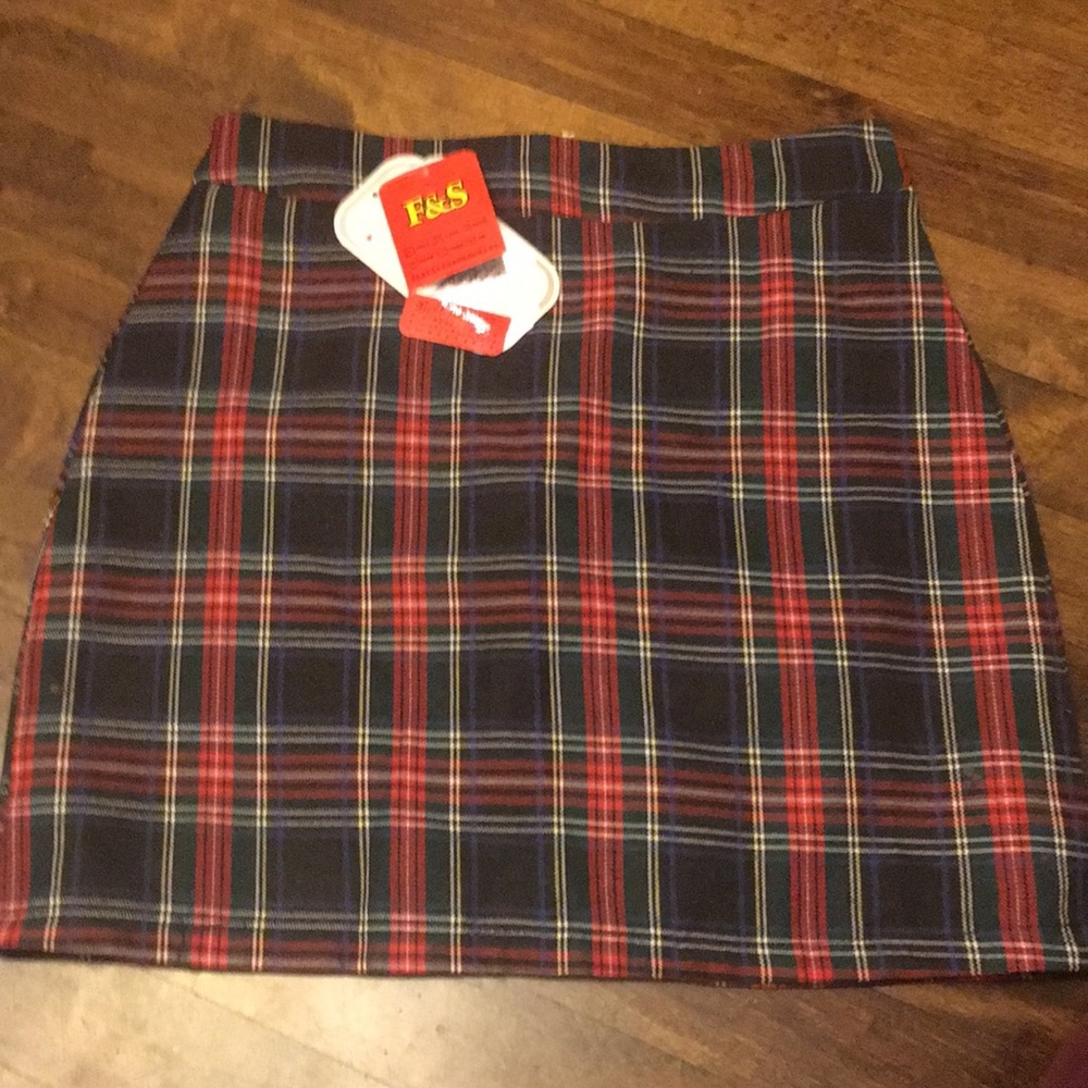 NWT plaid mini skirt